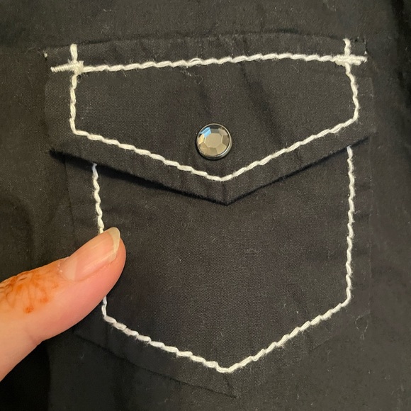 Ariat snap shirt, long sleeve, embellished - Picture 2 of 4